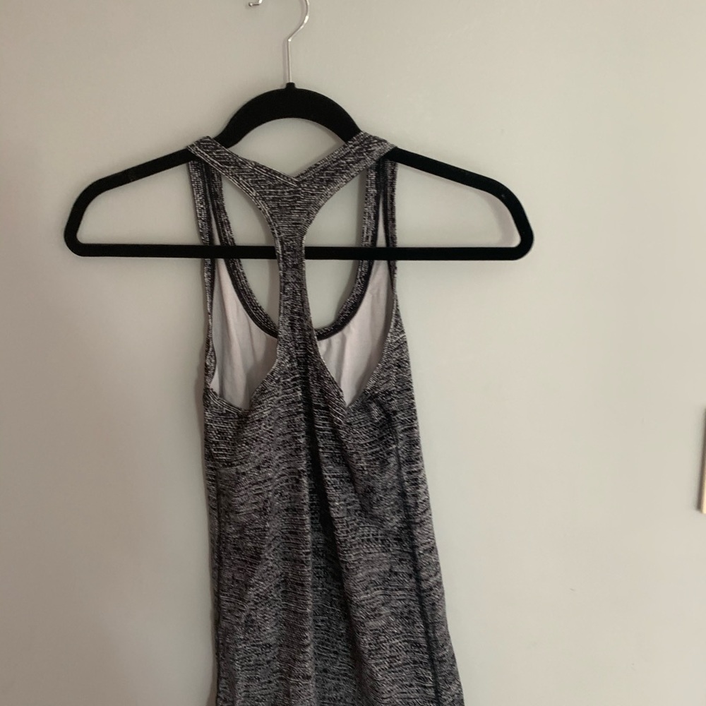 Tank top - Picture 2 of 3